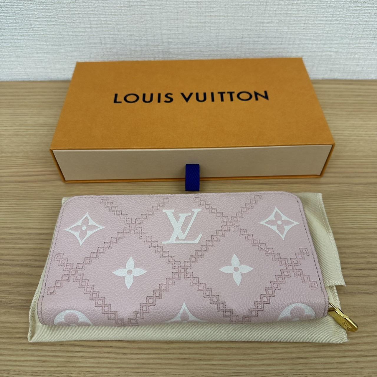 Louis Vuitton M81138 ジッピーウォレット